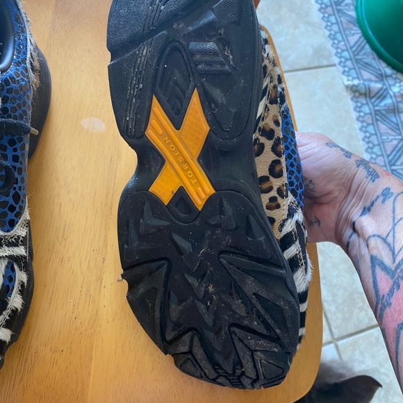 Adidas sneakers - Picture 4 of 6